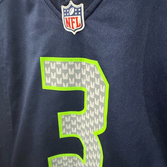 Russell Wilson Seattle Seahawks NFL Jersey - Picture 4 of 9